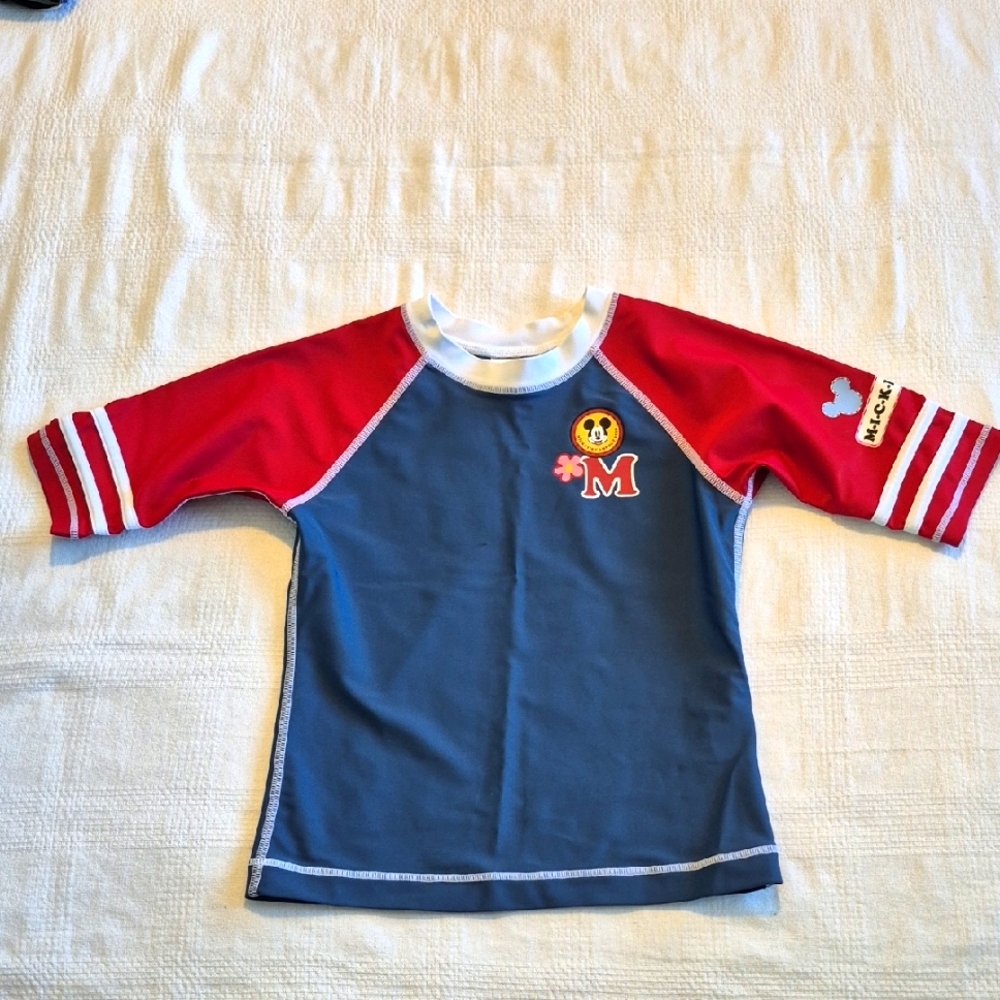 Hanna Andersson girls size 130 or 8 short sleeve swim Disney rashguard EUC